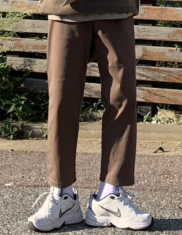 Drop-fit NF Wide Brown Pants